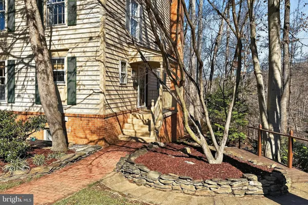 $685,000 | 7994 Hidden Bridge Drive, Springfield, VA 22153