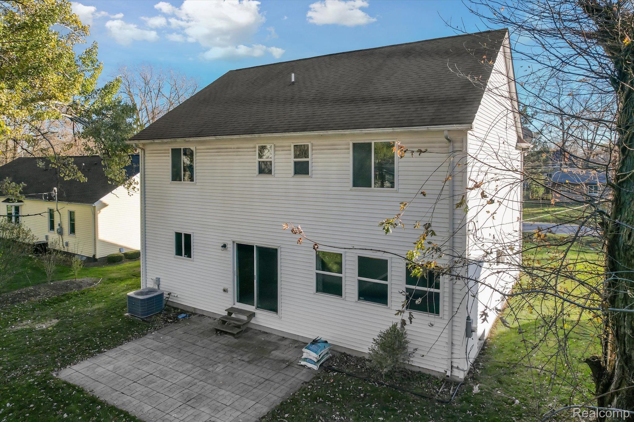 205 Eastlawn Drive Rochester, MI 48307 - Photo 42 of 46 Gallery Image 42