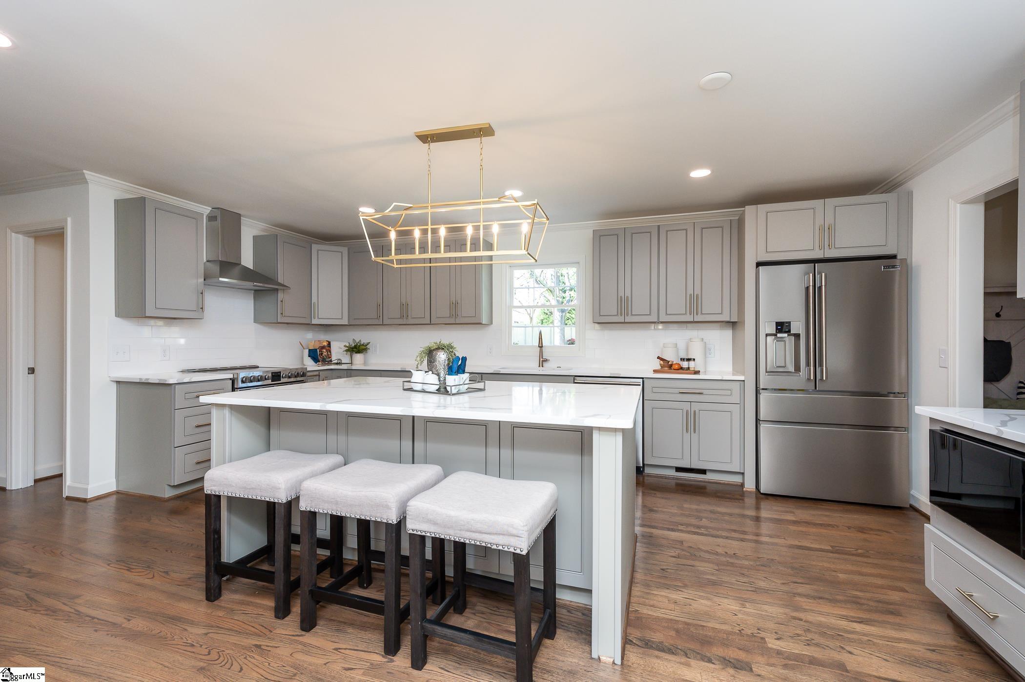 108 West Queen Ann Road Greenville, SC 29615 - Photo 12 of 34