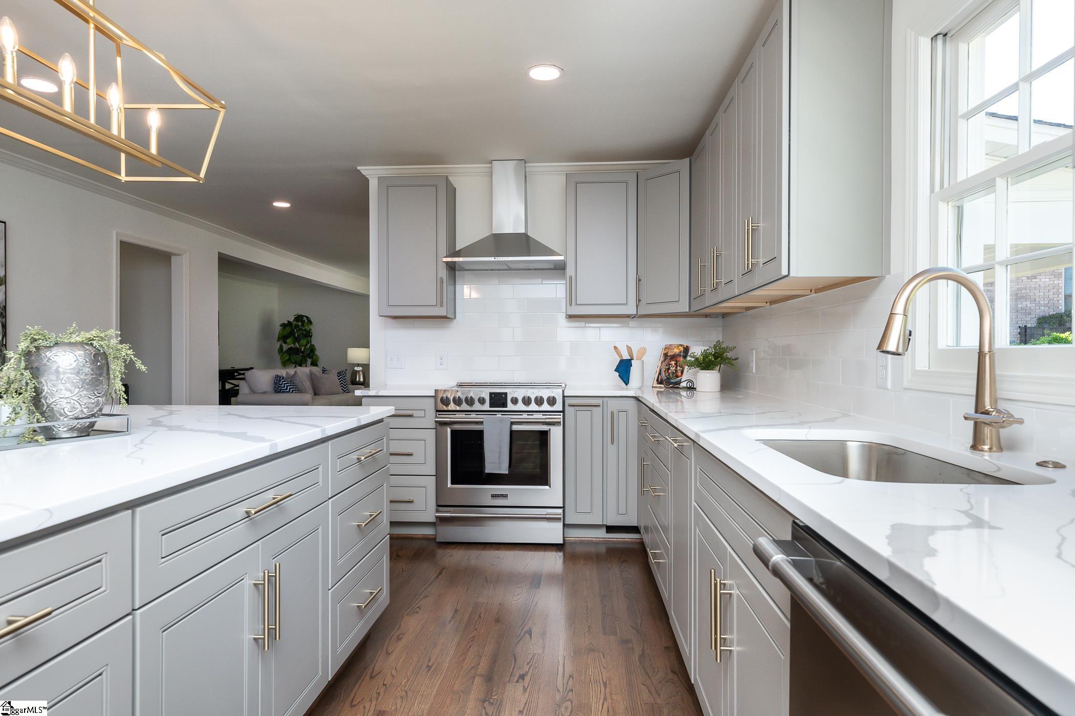 108 West Queen Ann Road Greenville, SC 29615 - Photo 15 of 34