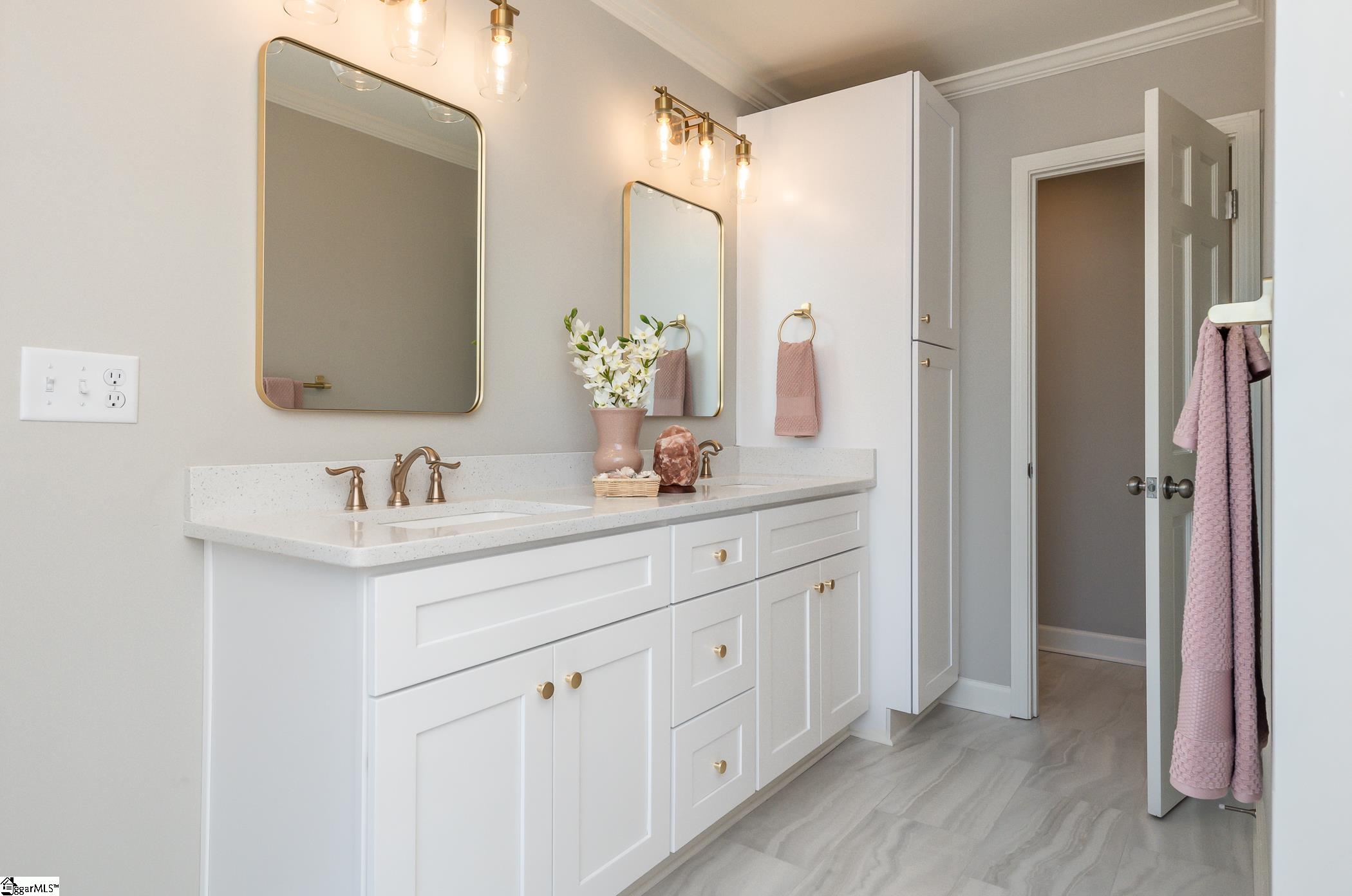 108 West Queen Ann Road Greenville, SC 29615 - Photo 20 of 34