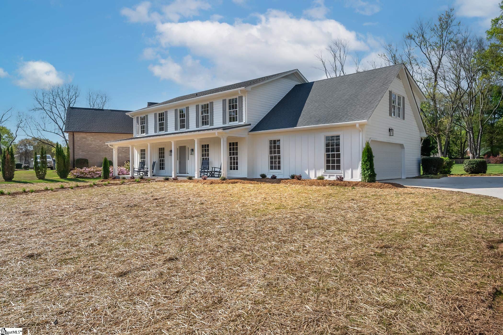 108 West Queen Ann Road Greenville, SC 29615 - Photo 2 of 34