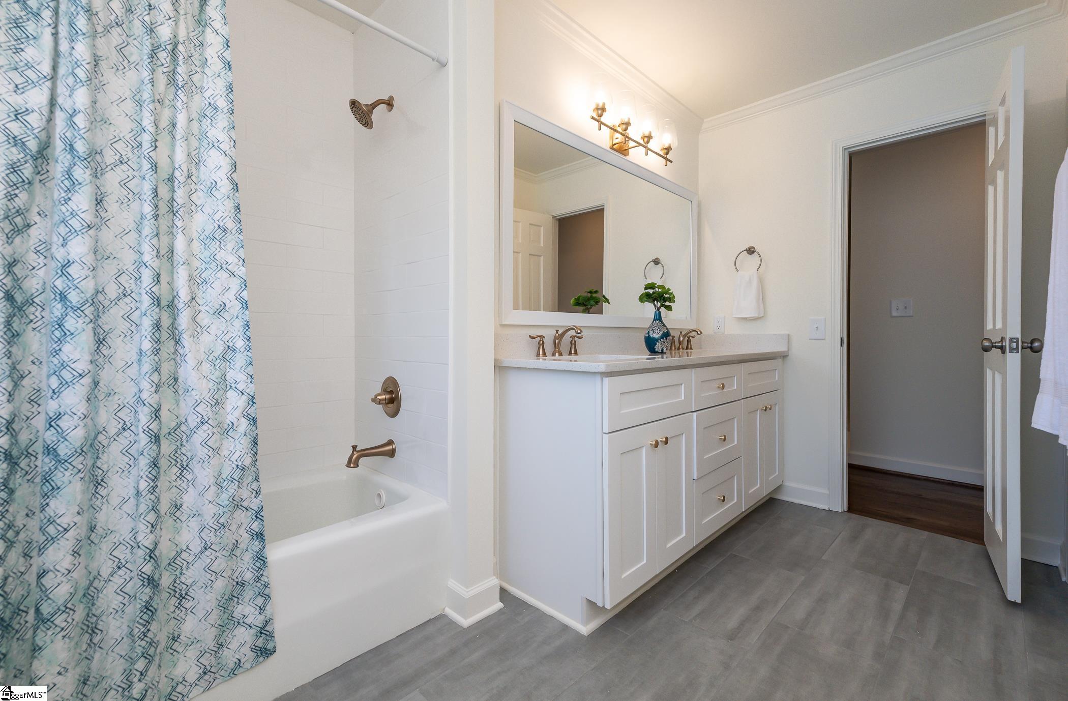 108 West Queen Ann Road Greenville, SC 29615 - Photo 22 of 34