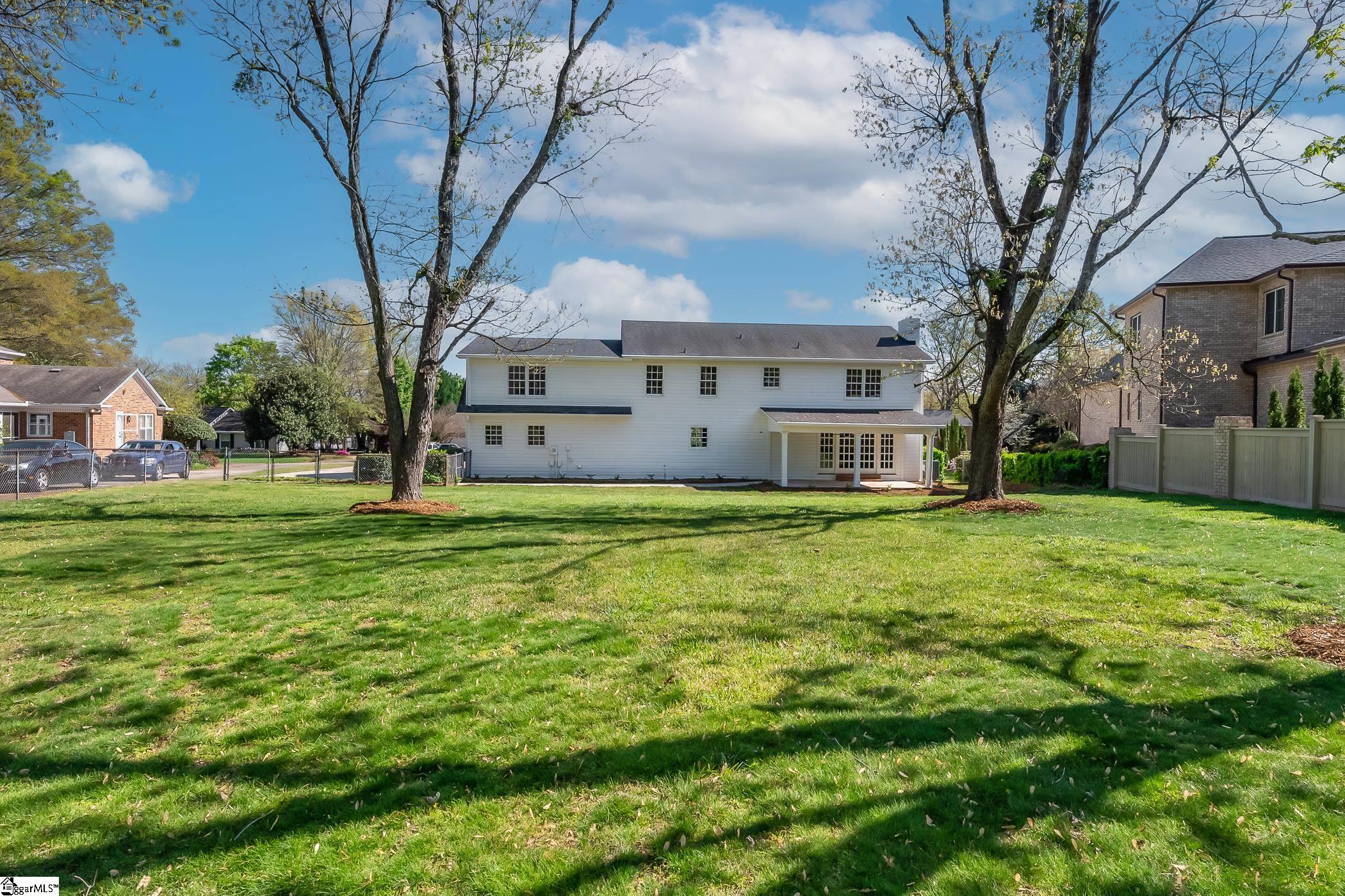 108 West Queen Ann Road Greenville, SC 29615 - Photo 29 of 34