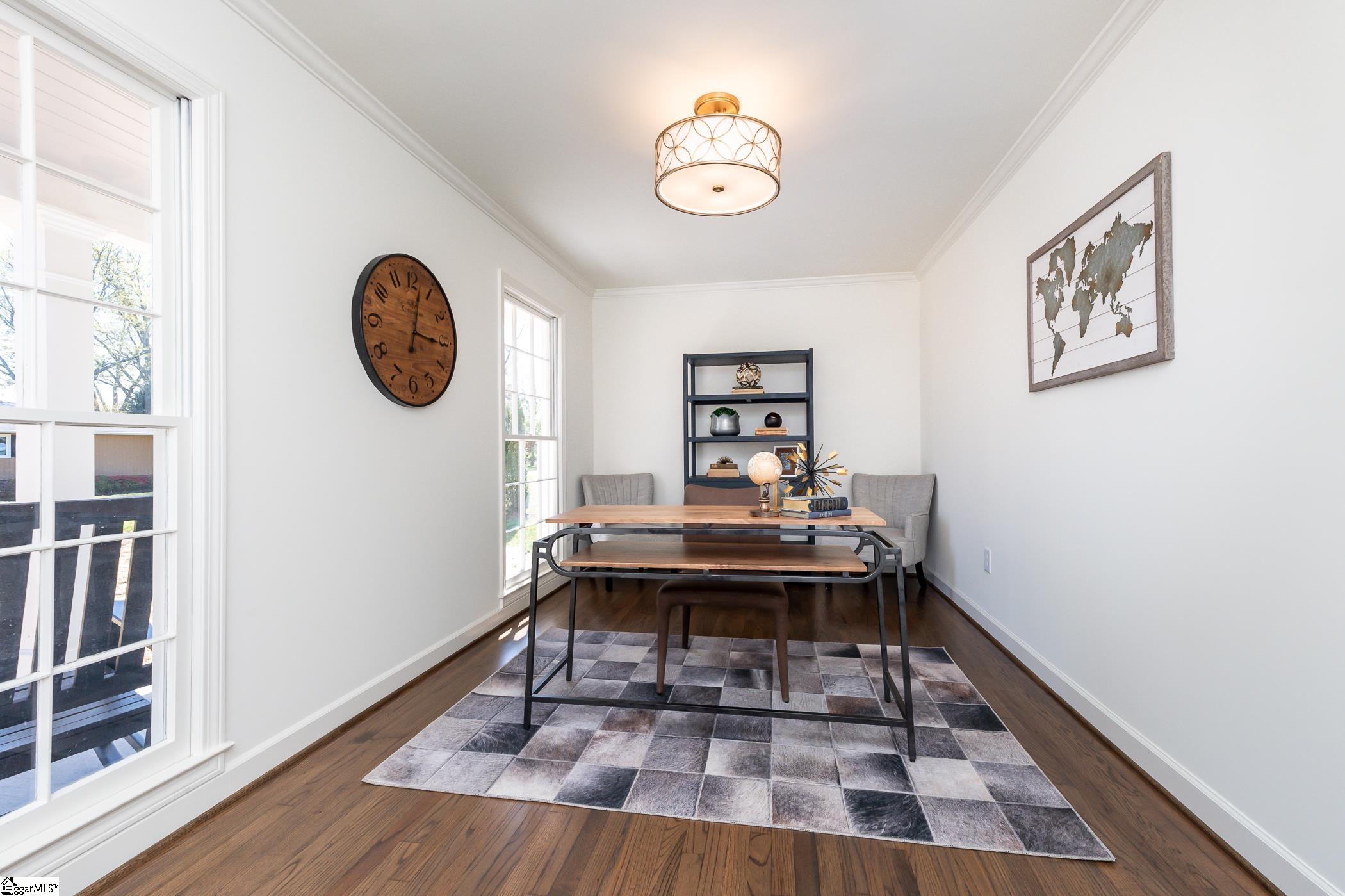 108 West Queen Ann Road Greenville, SC 29615 - Photo 5 of 34