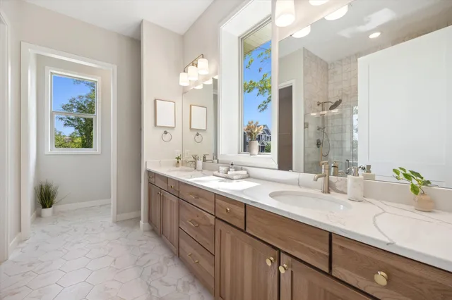 $685,000 | 1951 Woods Point, Waconia, MN 55387