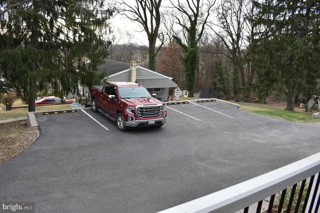 $1,800 | 334 Stafford Drive, Unit B, Catonsville, MD 21228