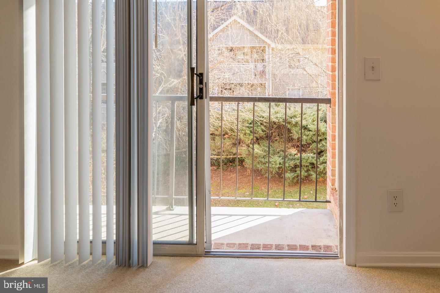 14801 Rydell Road, Unit 102 Centreville, VA 20121 - Photo 12 of 16