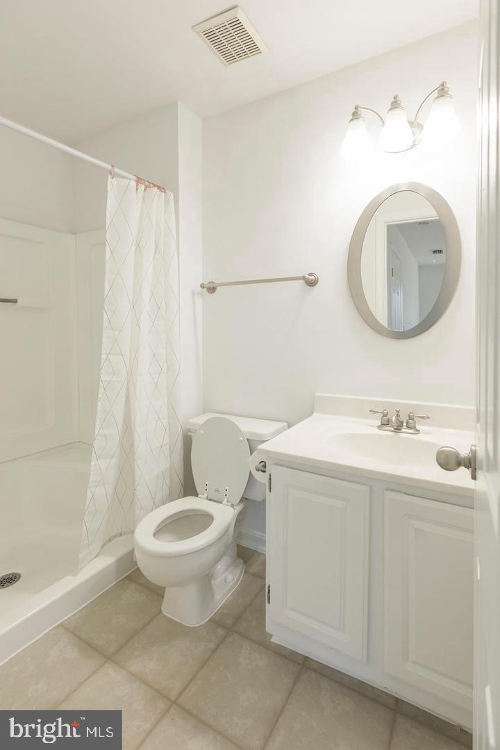 14801 Rydell Road, Unit 102 Centreville, VA 20121 - Photo 8 of 16
