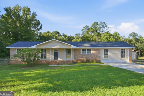 $380,000 | 2460 Greensboro Road, Madison, GA 30650