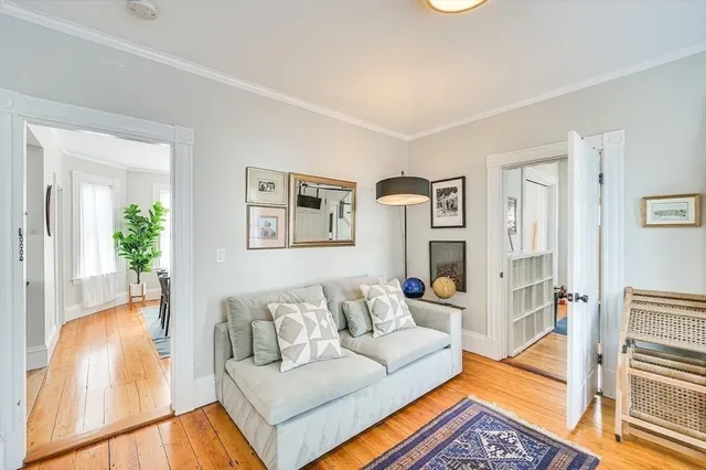 $6,500 | 44 Cottage Street, Unit SF, Watertown, MA 02472