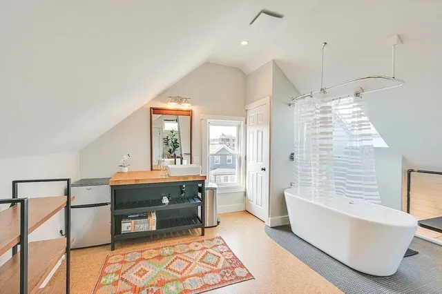 $6,500 | 44 Cottage Street, Unit SF, Watertown, MA 02472