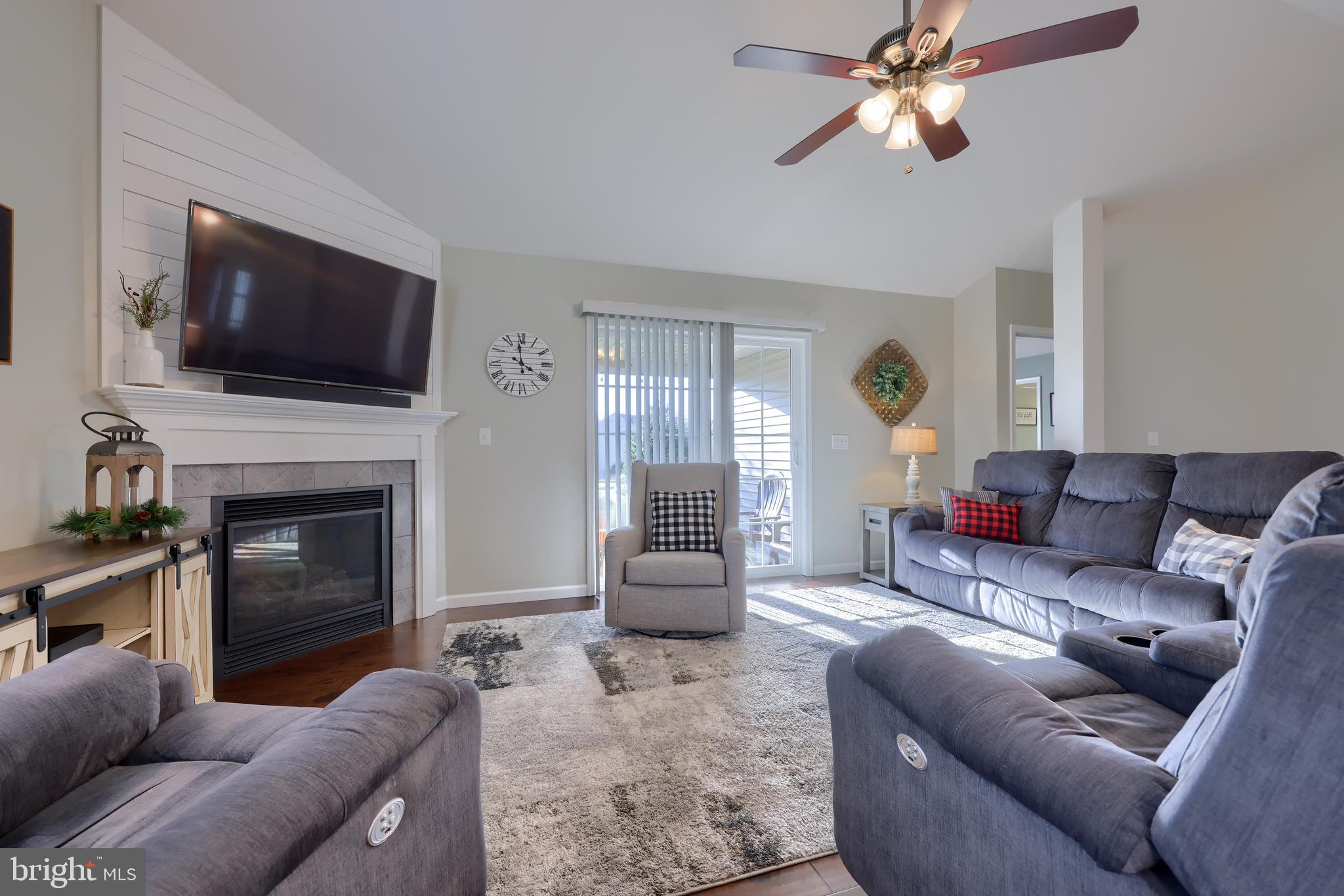 36 Katherines Way Lancaster, PA 17602 - Photo 18 of 49 Great Room