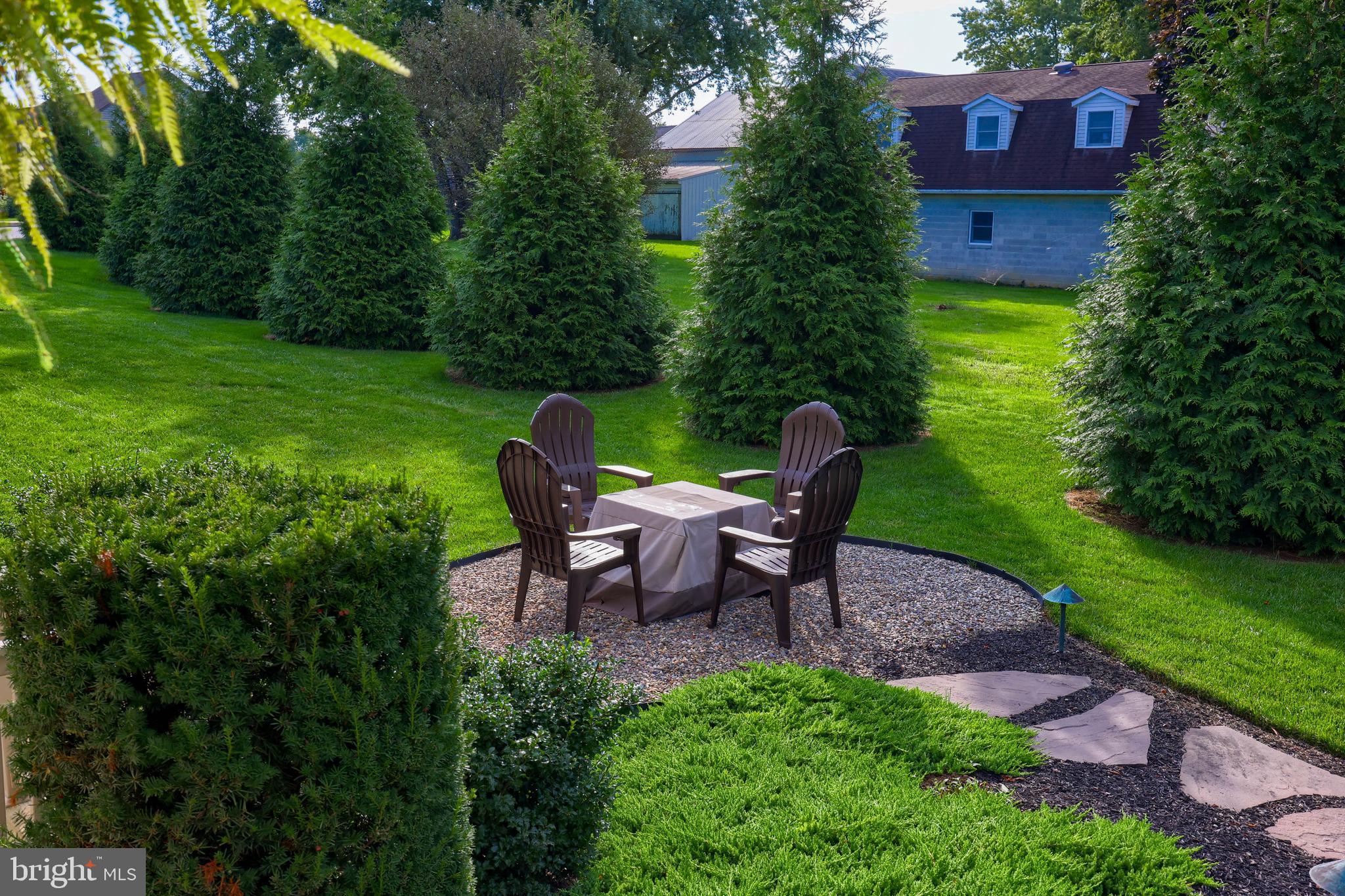 36 Katherines Way Lancaster, PA 17602 - Photo 37 of 49 Gravel Sitting Area