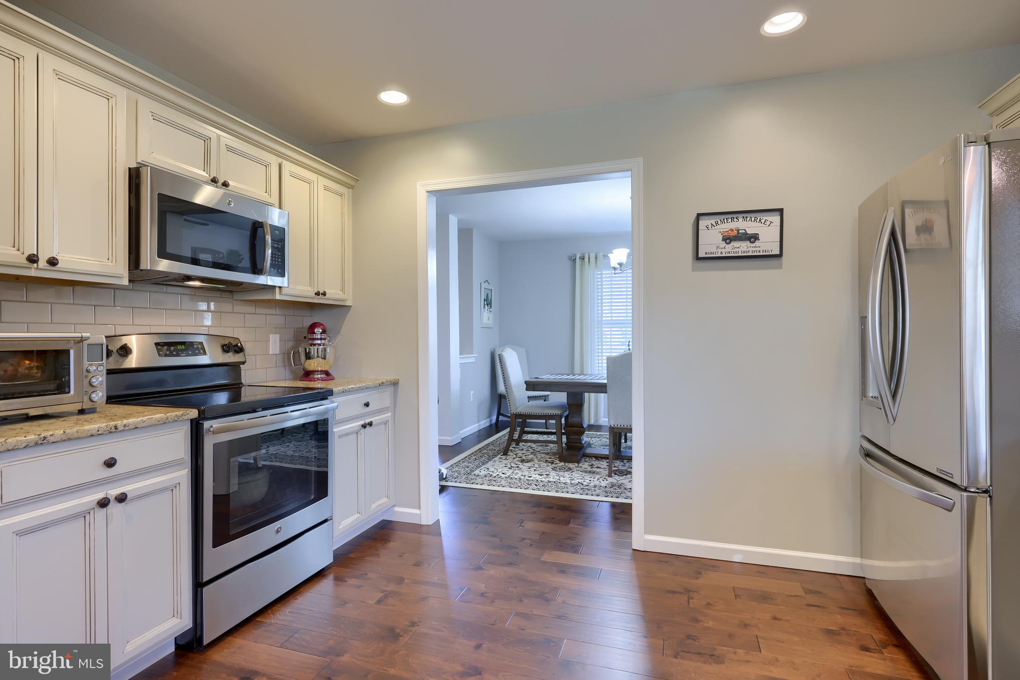 36 Katherines Way Lancaster, PA 17602 - Photo 9 of 49 Kitchen