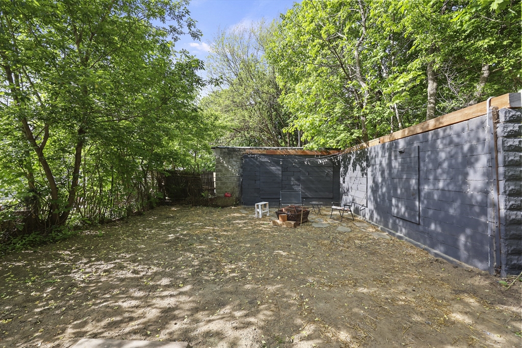68 Orchard Street Pittsfield, MA 01201 - Photo 26 of 29