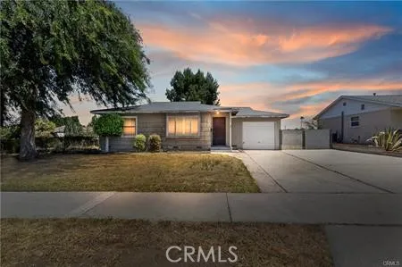 $3,000 | 823 Filbert Street, Corona, CA 92879