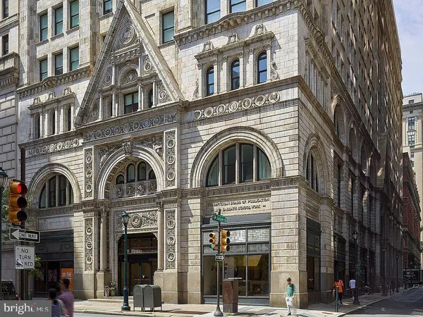 $1,815 | 130 South Juniper Street, Unit 1102, Philadelphia, PA 19107
