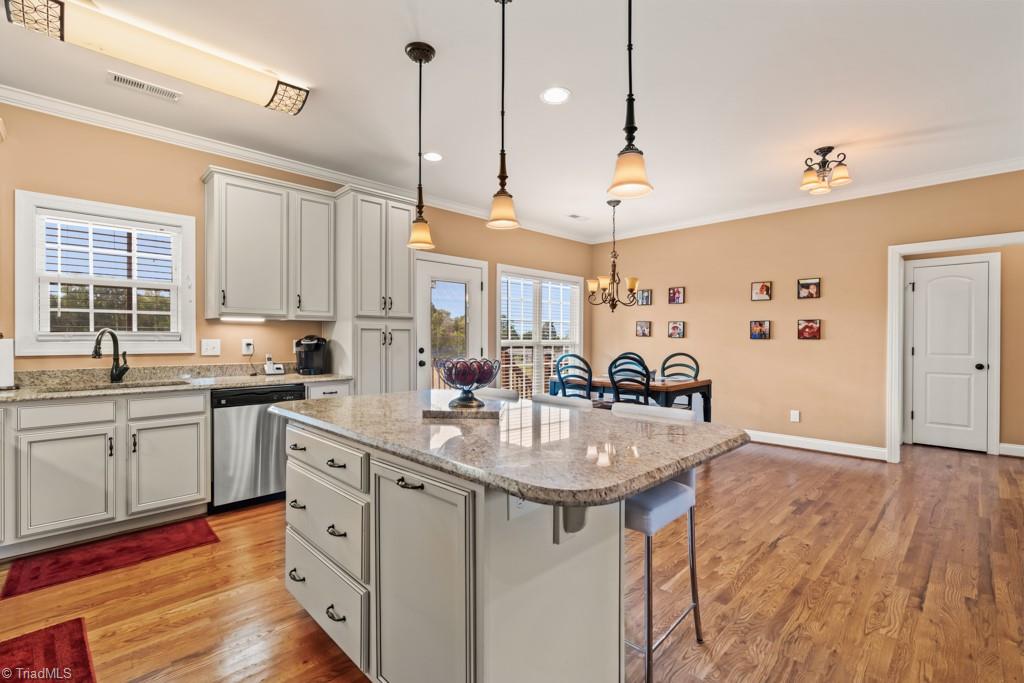 844 Tower Road Thomasville, NC 27360 - Photo 8 of 44 Gallery Image 8