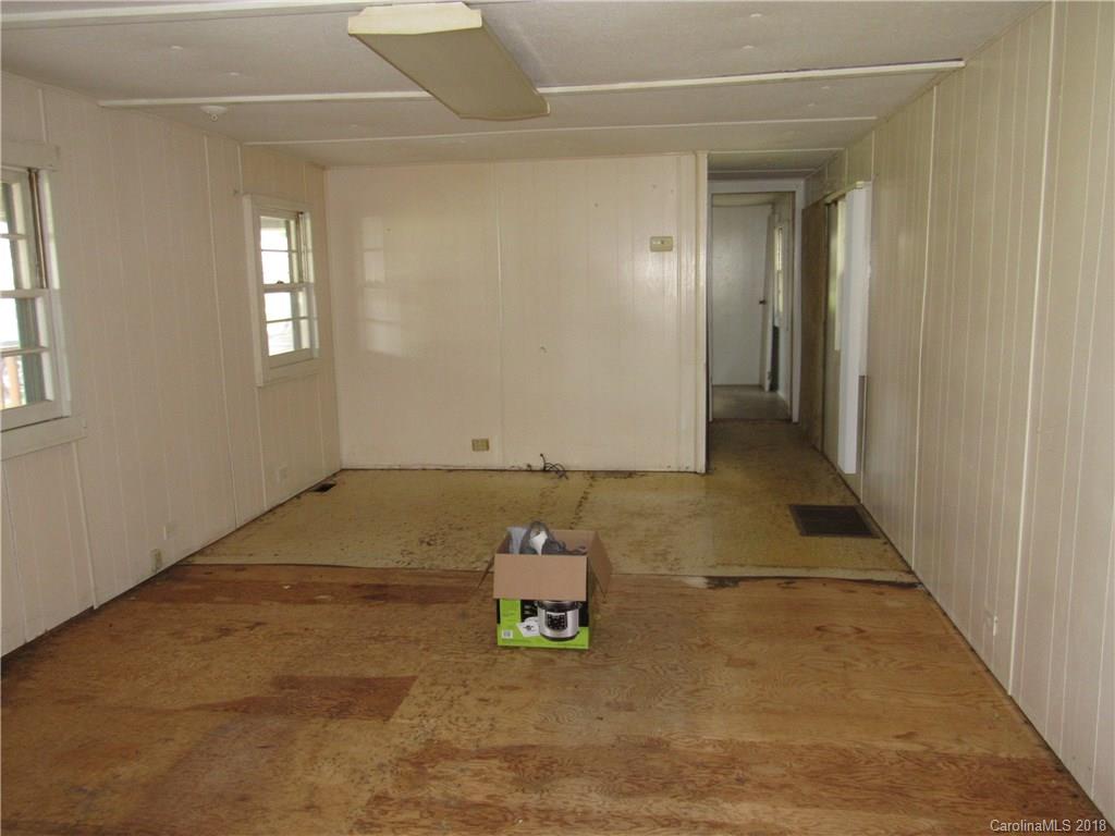 2076 Ross Road Lancaster, SC 29720 - Photo 6 of 10 Gallery Image 6