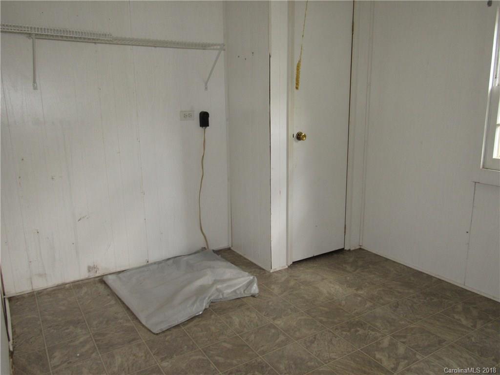 2076 Ross Road Lancaster, SC 29720 - Photo 8 of 10 Gallery Image 8