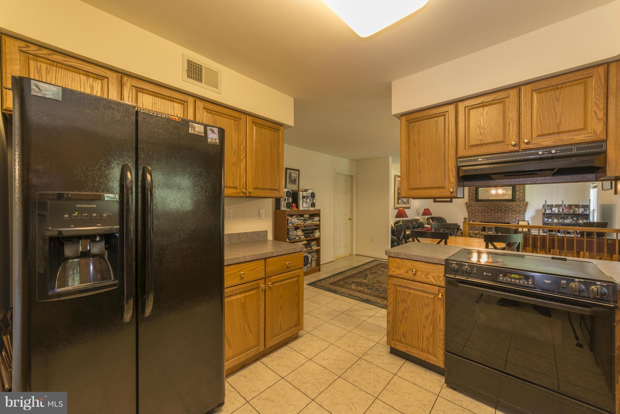 11516 Tippett Road Clinton, MD 20735 - Photo 5 of 30 Kitchen