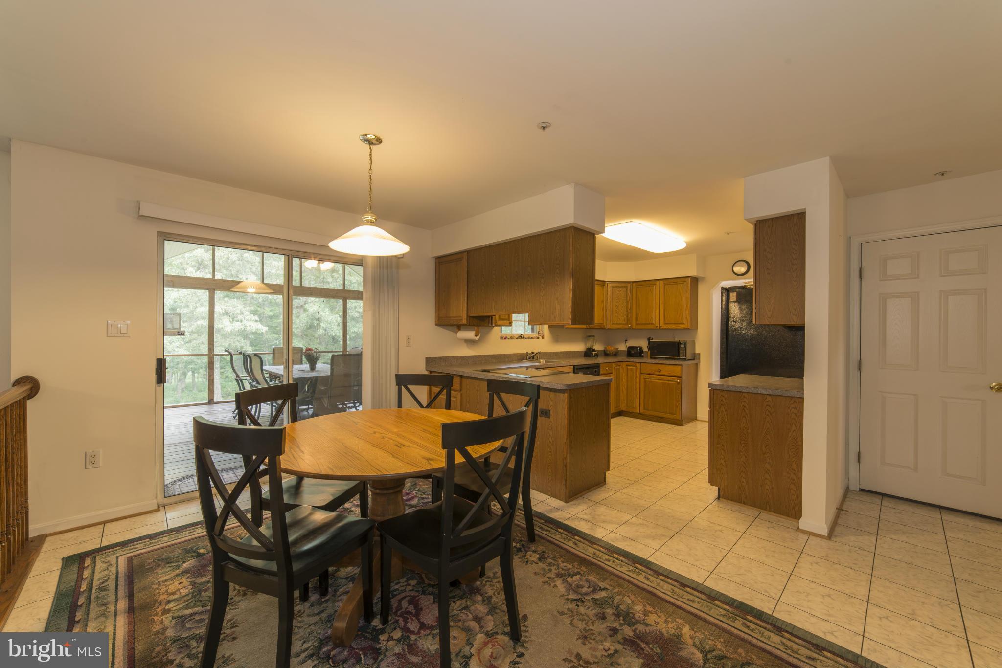 11516 Tippett Road Clinton, MD 20735 - Photo 10 of 30 Interior (General)