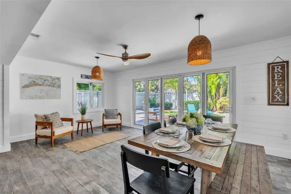 $2,200,000 | 155 Crescent Drive, Anna Maria, FL 34216