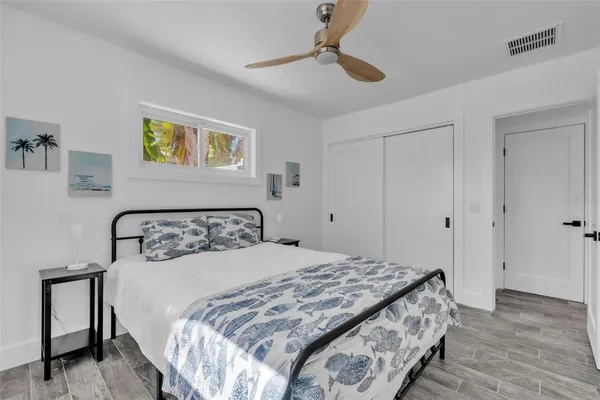 $2,200,000 | 155 Crescent Drive, Anna Maria, FL 34216