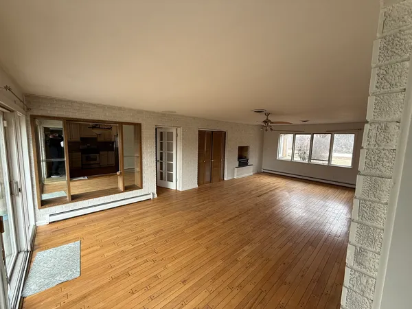 $4,500 | 3336 Overland Pass, Northbrook, IL 60062