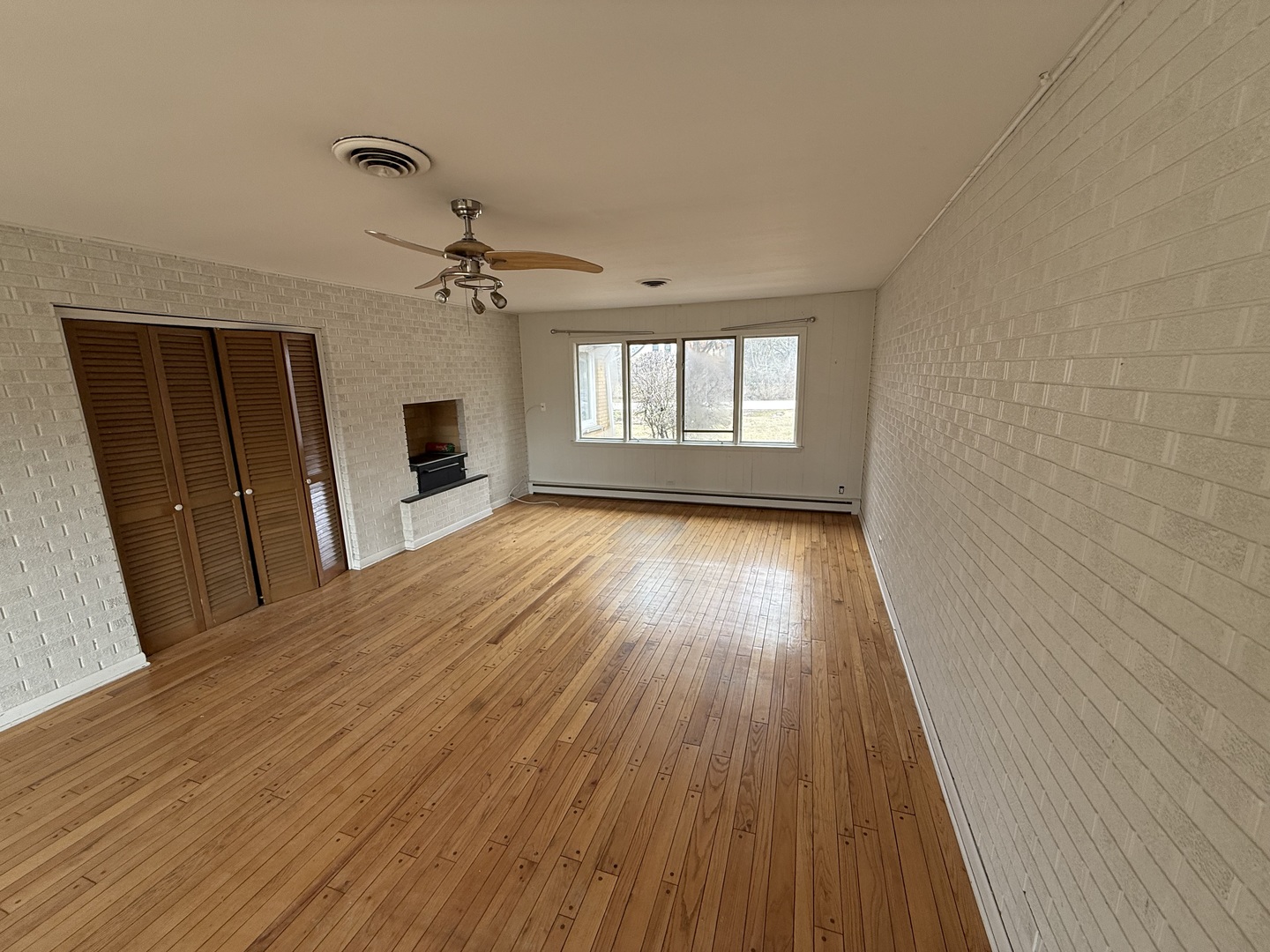 3336 Overland Pass Northbrook, IL 60062 - Photo 15 of 33