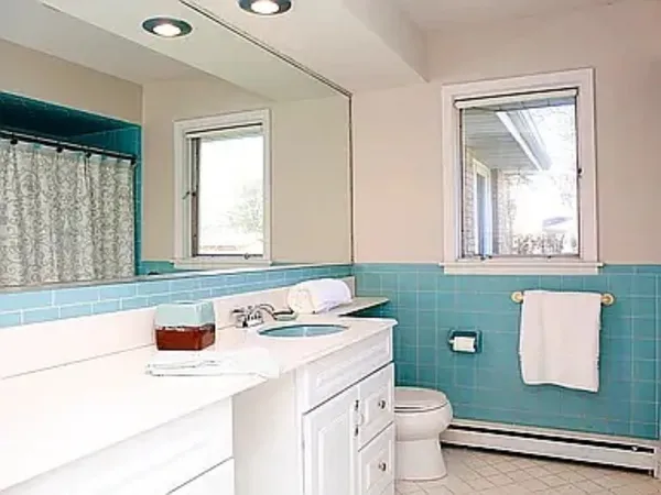 $4,500 | 3336 Overland Pass, Northbrook, IL 60062