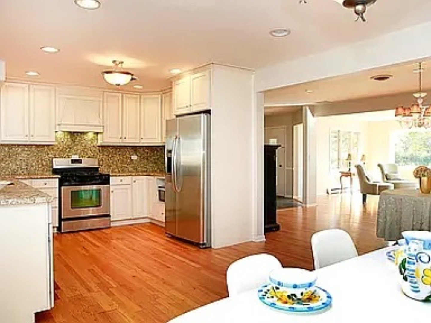 3336 Overland Pass Northbrook, IL 60062 - Photo 9 of 33