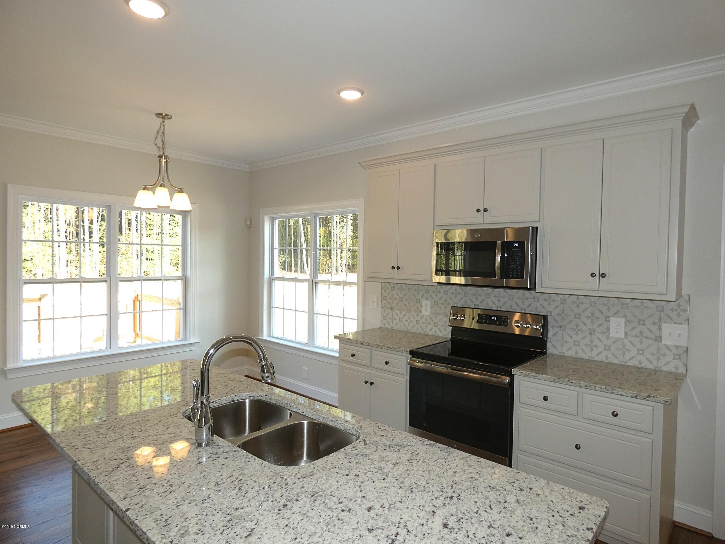 7004 Bitterroot Road Rocky Mount, NC 27803 - Photo 2 of 27 Kitchen