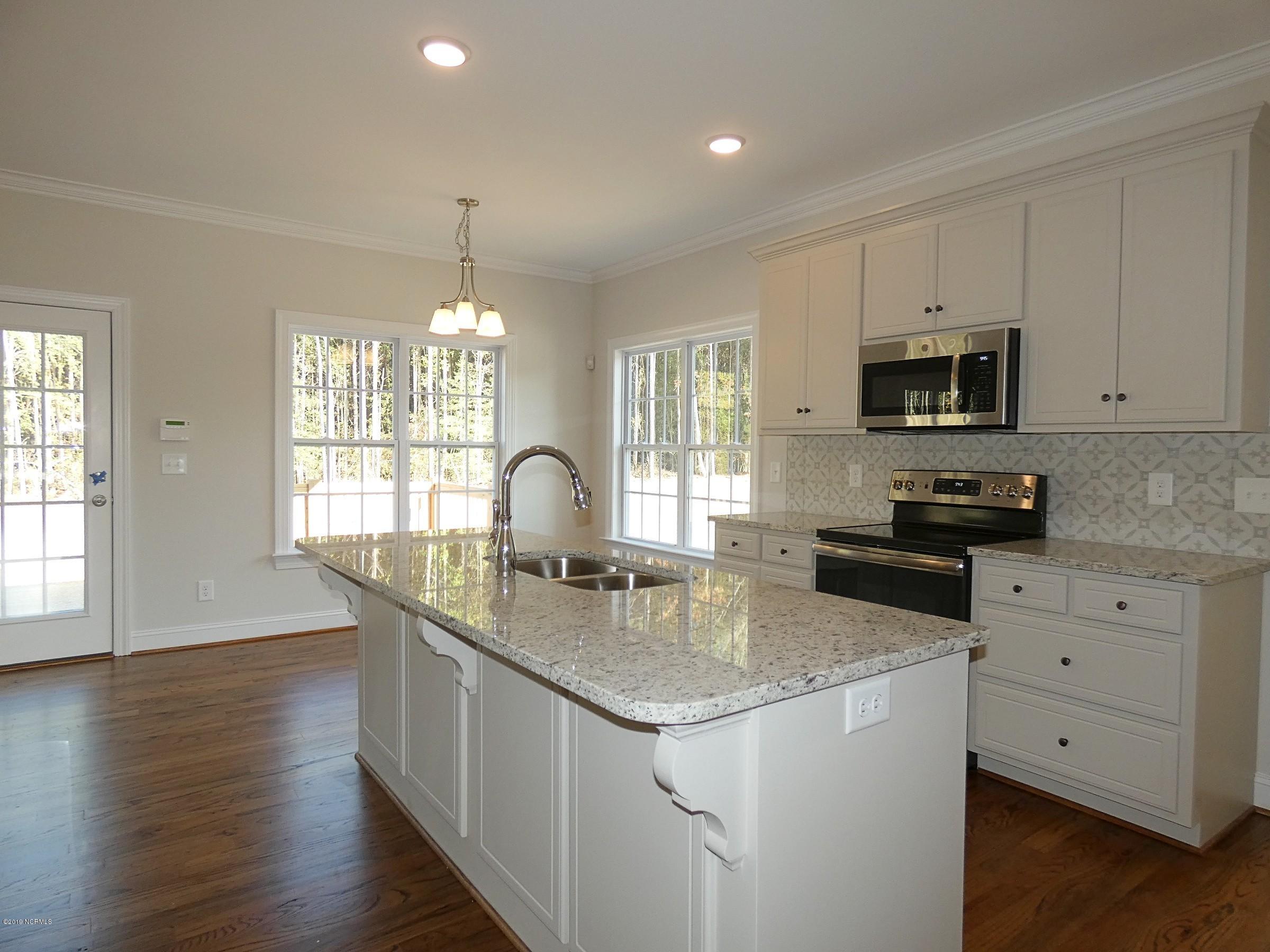 7004 Bitterroot Road Rocky Mount, NC 27803 - Photo 5 of 27 Kitchen (4)