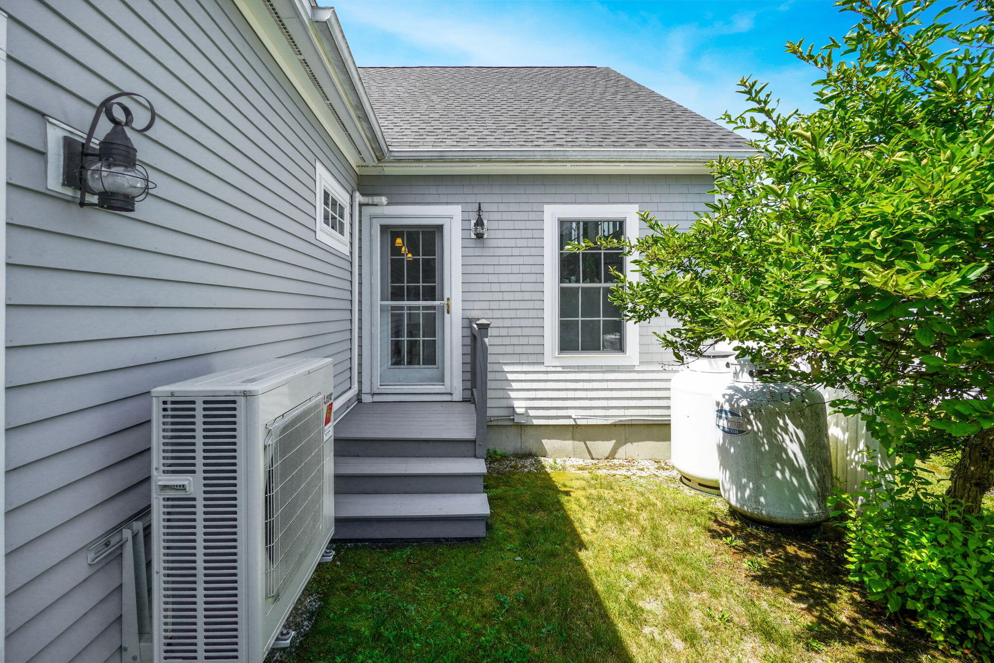 159 Lincoln Street, Unit 10 Westbrook, ME 04092 - Photo 47 of 55 Side door