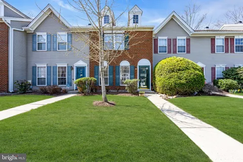 $319,000 | 189 Shrewsbury Court, Pennington, NJ 08534