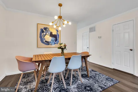 $319,000 | 189 Shrewsbury Court, Pennington, NJ 08534