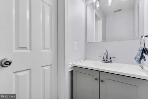 $319,000 | 189 Shrewsbury Court, Pennington, NJ 08534