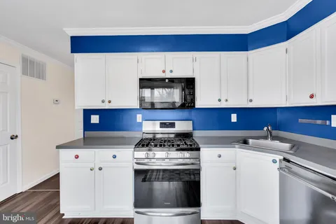 $319,000 | 189 Shrewsbury Court, Pennington, NJ 08534