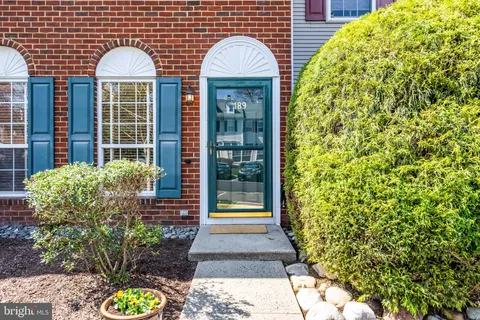 $319,000 | 189 Shrewsbury Court, Pennington, NJ 08534
