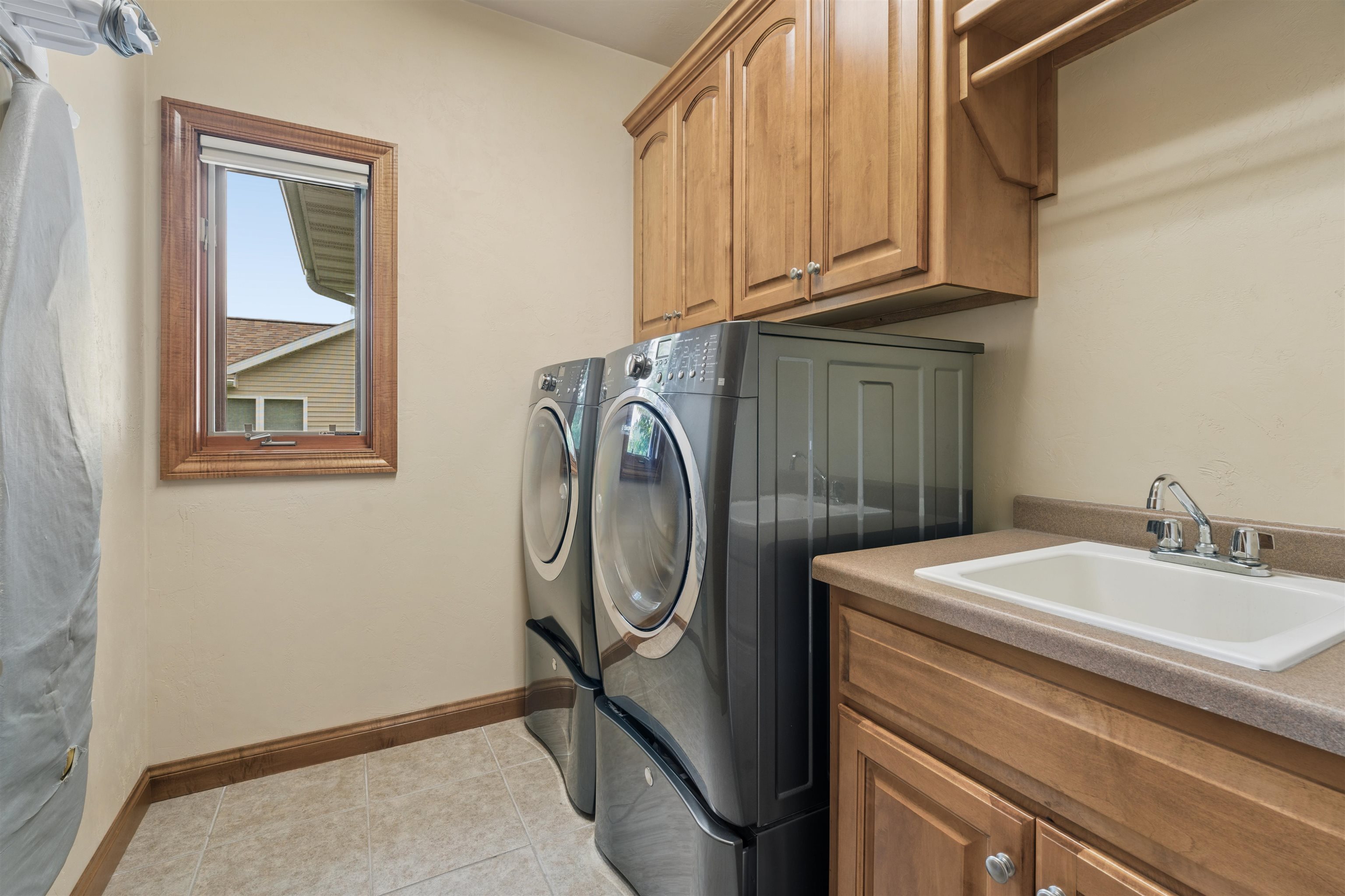 2917 East Fallcreek Lane Appleton, WI 54913 - Photo 17 of 55