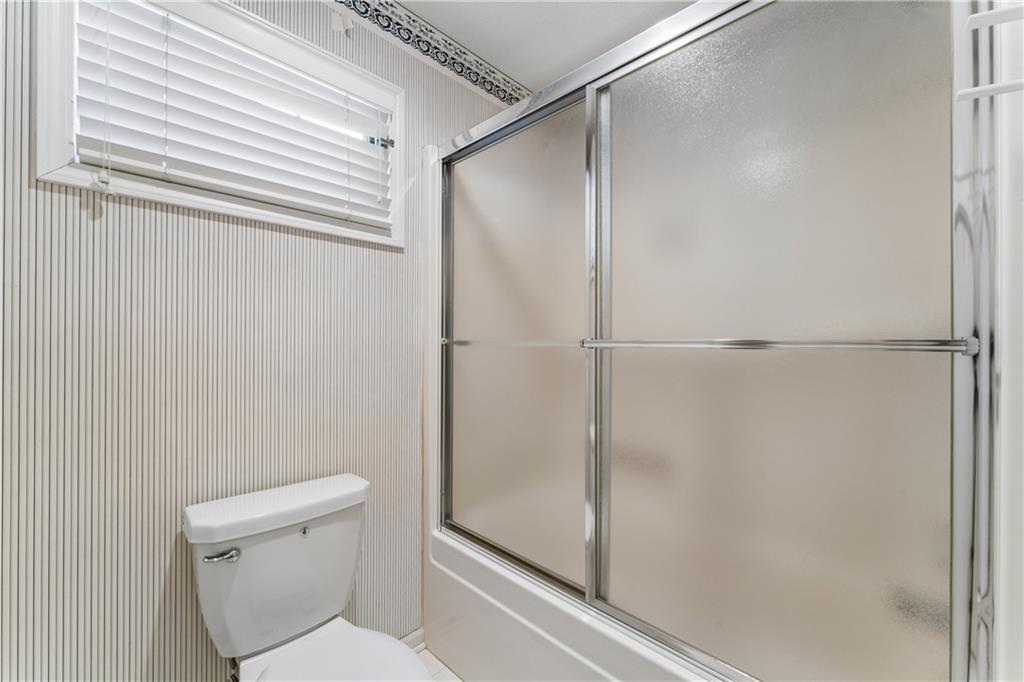 14936 Rhodes Circle Lenexa, KS 66215 - Photo 40 of 87
