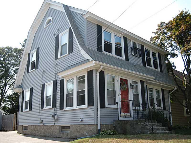 134 Lyndon Road Cranston, RI 02905 - Photo 2 of 25 Exterior Front.