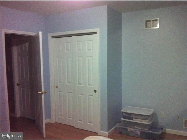 414 Holly Road Yeadon, PA 19050 - Photo 17 of 23