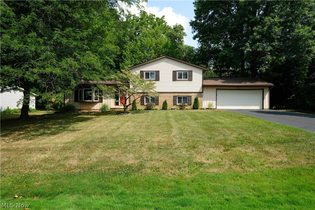 177 Spring Creek Road Northfield, OH 44067 - Photo 1 of 38 Welcome to 177 Spring Creek in Northfield Center Twp.