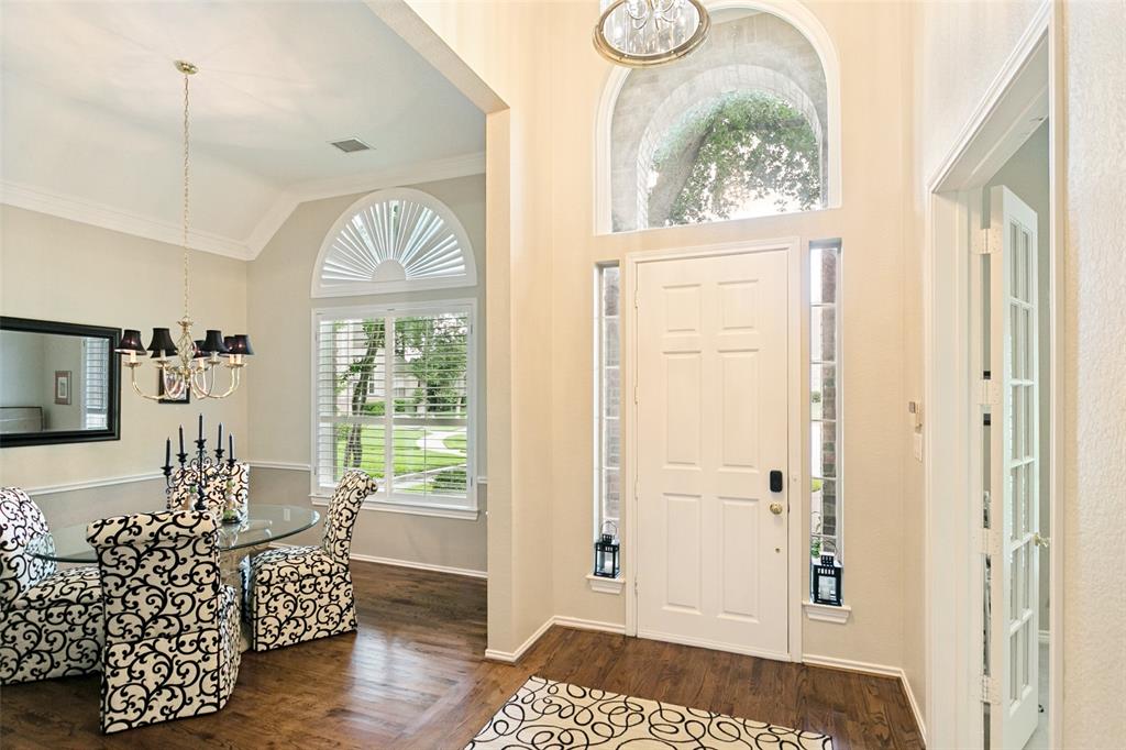 3404 Mapleleaf Lane Richardson, TX 75082 - Photo 4 of 25