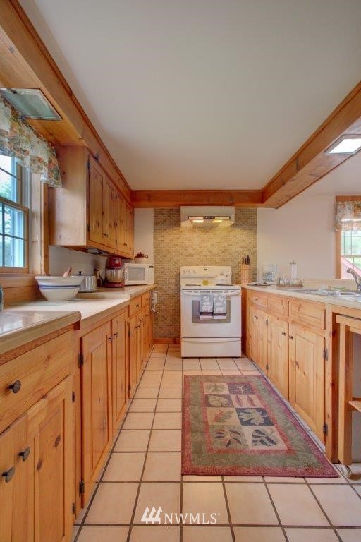 1401 West Beeville Loop Road Matlock, WA 98560 - Photo 3 of 24 Gallery Image 3