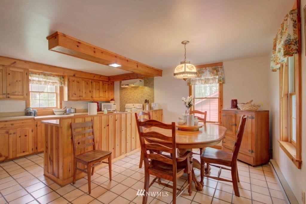 1401 West Beeville Loop Road Matlock, WA 98560 - Photo 4 of 24 Gallery Image 4