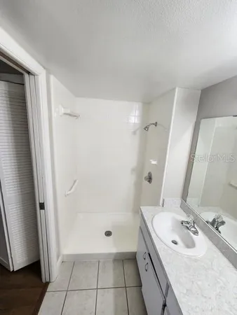 $122,000 | 1550 11th Street Northeast, Unit F2, Winter Haven, FL 33881